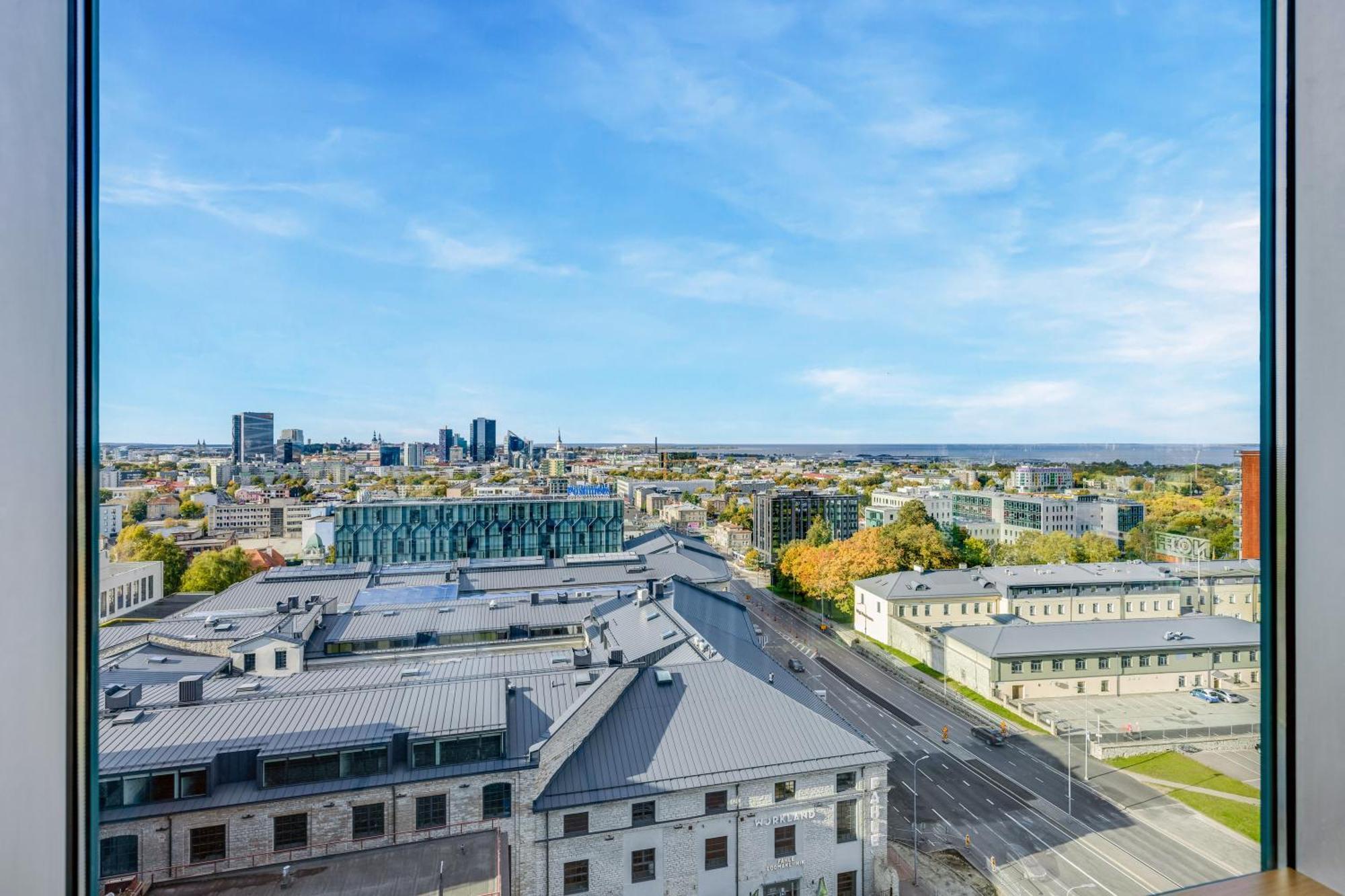 High-Rise Panoram View Ultra Luxury Apartment Tallinn Exterior photo